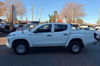 Mitsubishi Triton