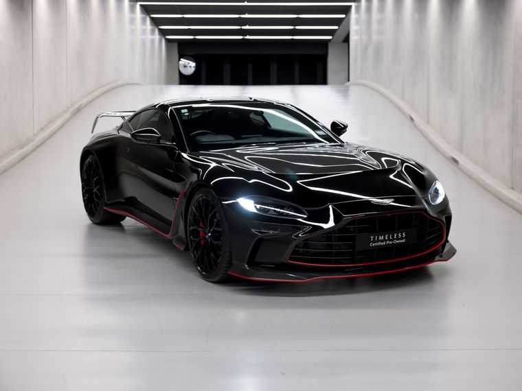 Aston Martin Vantage Coupe