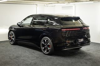 Zeekr 7X AWD Performance