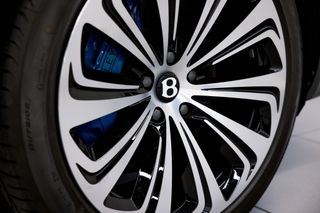 Bentley Bentayga EWB Azure