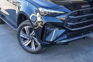 Isuzu MU-X