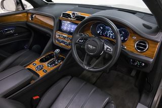 Bentley Bentayga V8