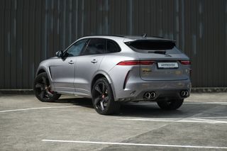 Jaguar F-Pace SVR