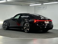 Audi e-tron RS GT quattro
