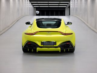 Aston Martin Vantage Coupe