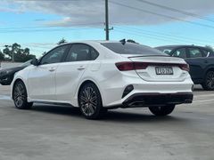 KIA CERATO GT