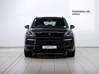 Porsche Cayenne Platinum Edition (E3)