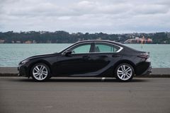 Lexus IS 300H Premium RWD