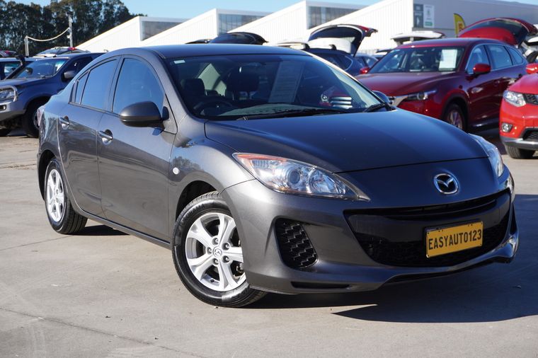 MAZDA 3 Neo