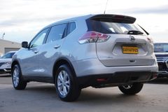 NISSAN X-TRAIL ST