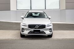Volvo XC60 B5 AWD Plus
