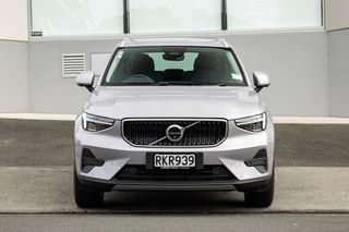 Volvo XC40 B4 FWD Plus