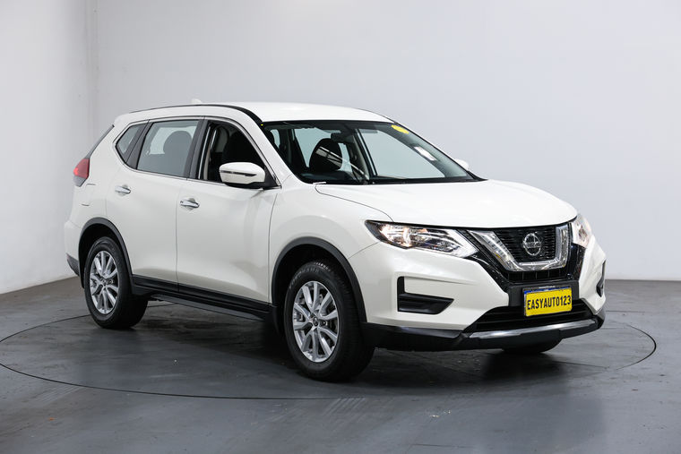 NISSAN X-TRAIL ST