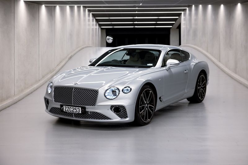 Bentley Continental GT V8