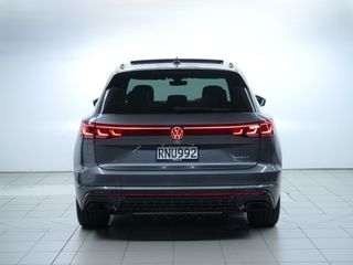 Volkswagen Touareg R PHEV