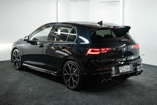 Volkswagen Golf R DSG 2.0PT/4WD/7AT