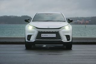 Lexus LBX Relax 1.5Ph/Cvt