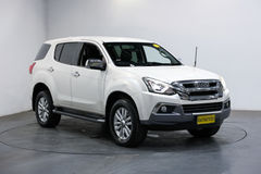 ISUZU MU-X LS-U