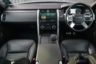 Land Rover Discovery D250 R-Dynamic SE