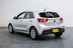 KIA RIO S