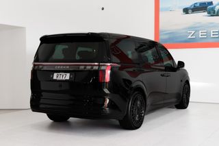 Zeekr 009 7-Seat