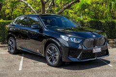 BMW iX2