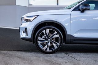 Volvo XC40 B4 AWD Ultra Dark