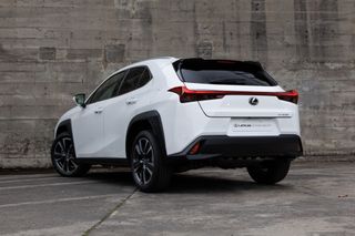 Lexus UX 300h Premium