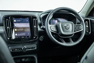 Volvo XC40 B4 Plus