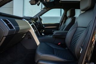 Land Rover Discovery D250 Dynamic SE