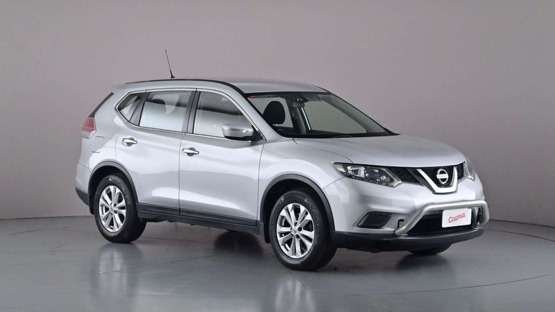 2015 NISSAN X-TRAIL ST (FWD)