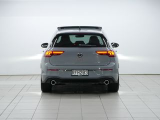 Volkswagen Golf GTI Touring