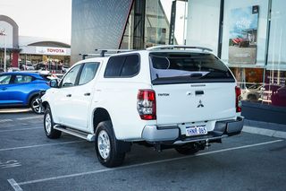 Mitsubishi Triton