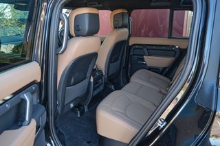 Land Rover Defender 110 425 EDITION