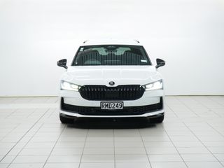 Skoda Superb Wagon Sportline TSI 195