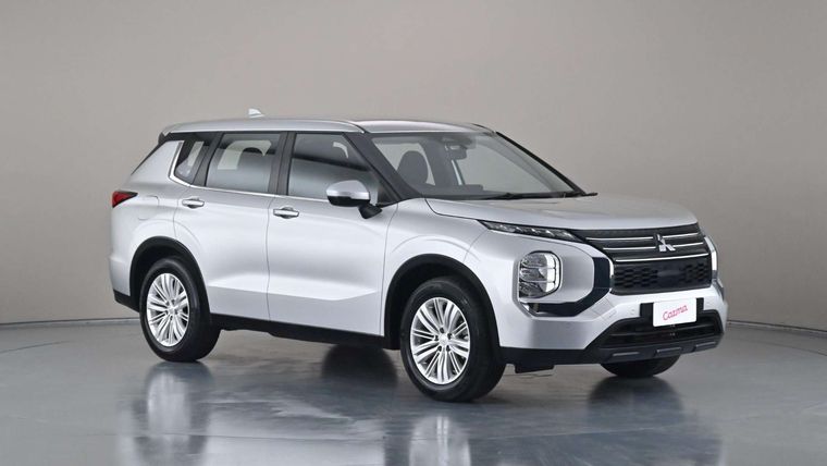 2022 MITSUBISHI OUTLANDER ES 7 SEAT (2WD)
