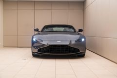 Aston Martin Vantage