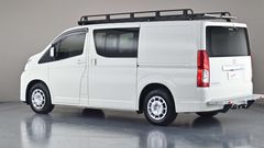 2022 TOYOTA HIACE LWB (5 SEATS)