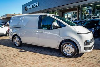 Hyundai STARIA LOAD