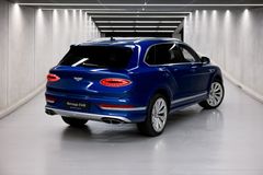 Bentley Bentayga EWB Azure