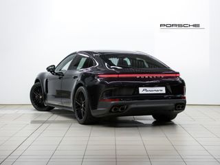 Porsche Panamera 4 E-Hybrid