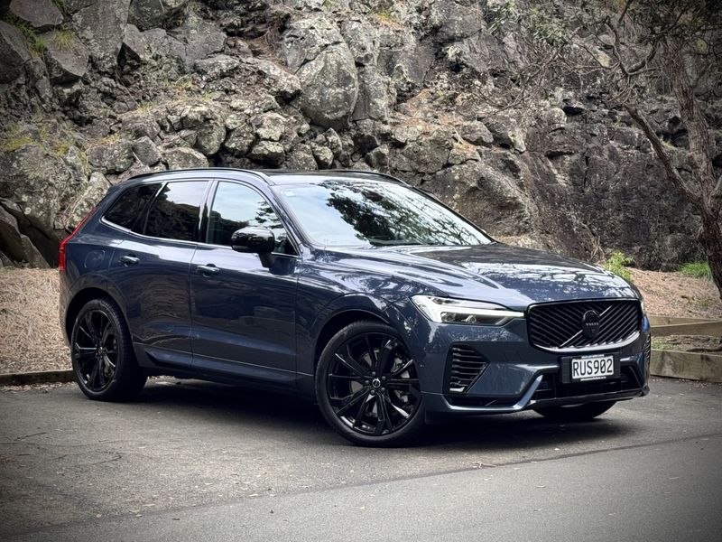Volvo XC60 T8 Black Edition Plug-in Hybrid
