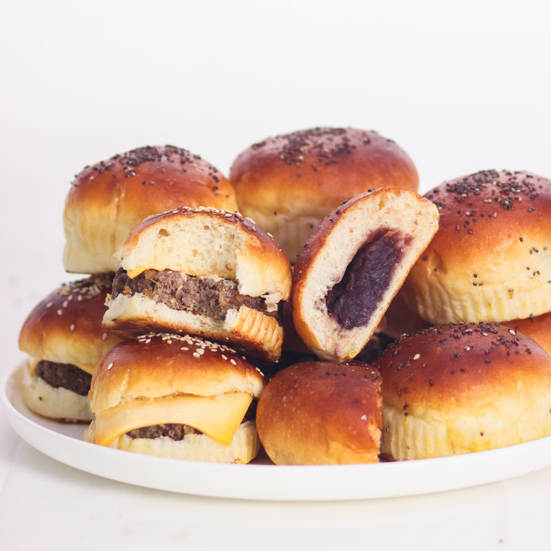 Mini Burgers and An Pan