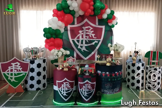 Decoração  Festa de Aniversário do Fluminense no Rio de Janeiro | Lugh Festas