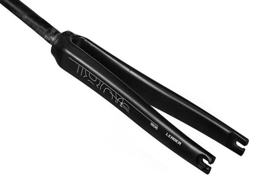Leader i806tr Full Carbon Fork in bright black color