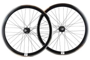 Origin8 MT3100 Bicycle Hub - 36x110x20mm Thru Axle, Sealed Bearing, 6-Bolt Black