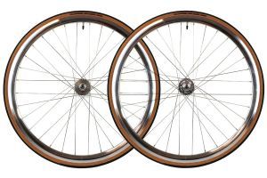 Coppia Ruote Santafixie 30mm Argento + Camere d'aria + Copertoncini Classic