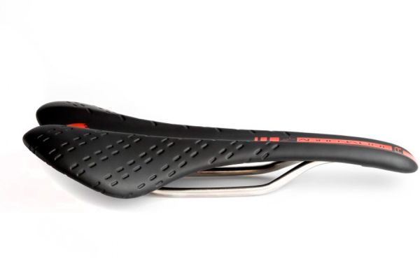 Selle Essax Adrenaline R Cromo 130mm Noir-Rouge