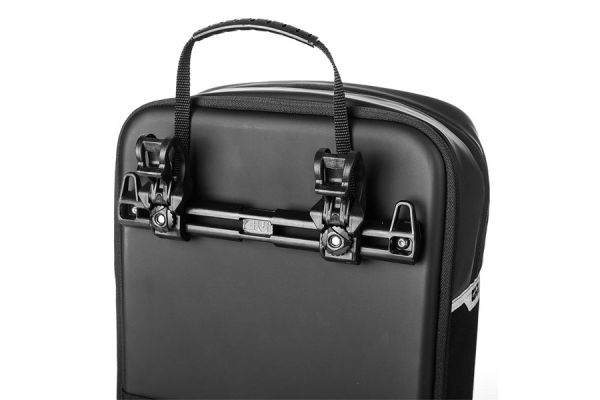 Givi Boulevard Pannier Bag 17L - Black