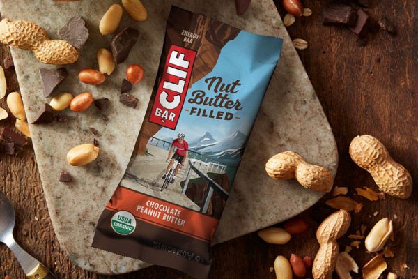 Barre Énergétique Clif Bar Chocolat Beurre de Noisette Bio (Boîte 12x)